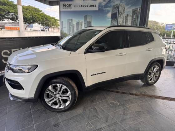 JEEP COMPASS 1.3 T270 TURBO FLEX LONGITUDE AT6 JEEP COMPASS 1.3 T270 TURBO FLEX LONGITUDE AT6